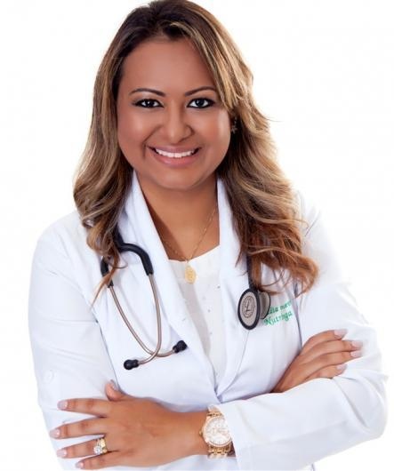 Logo de Dra. Claudia Benevides